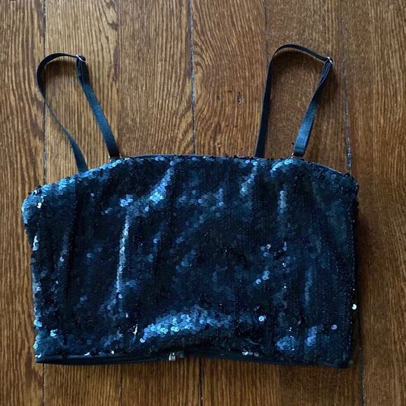 Forever 21 Sequin Top SIZE M - Picture 1 of 4